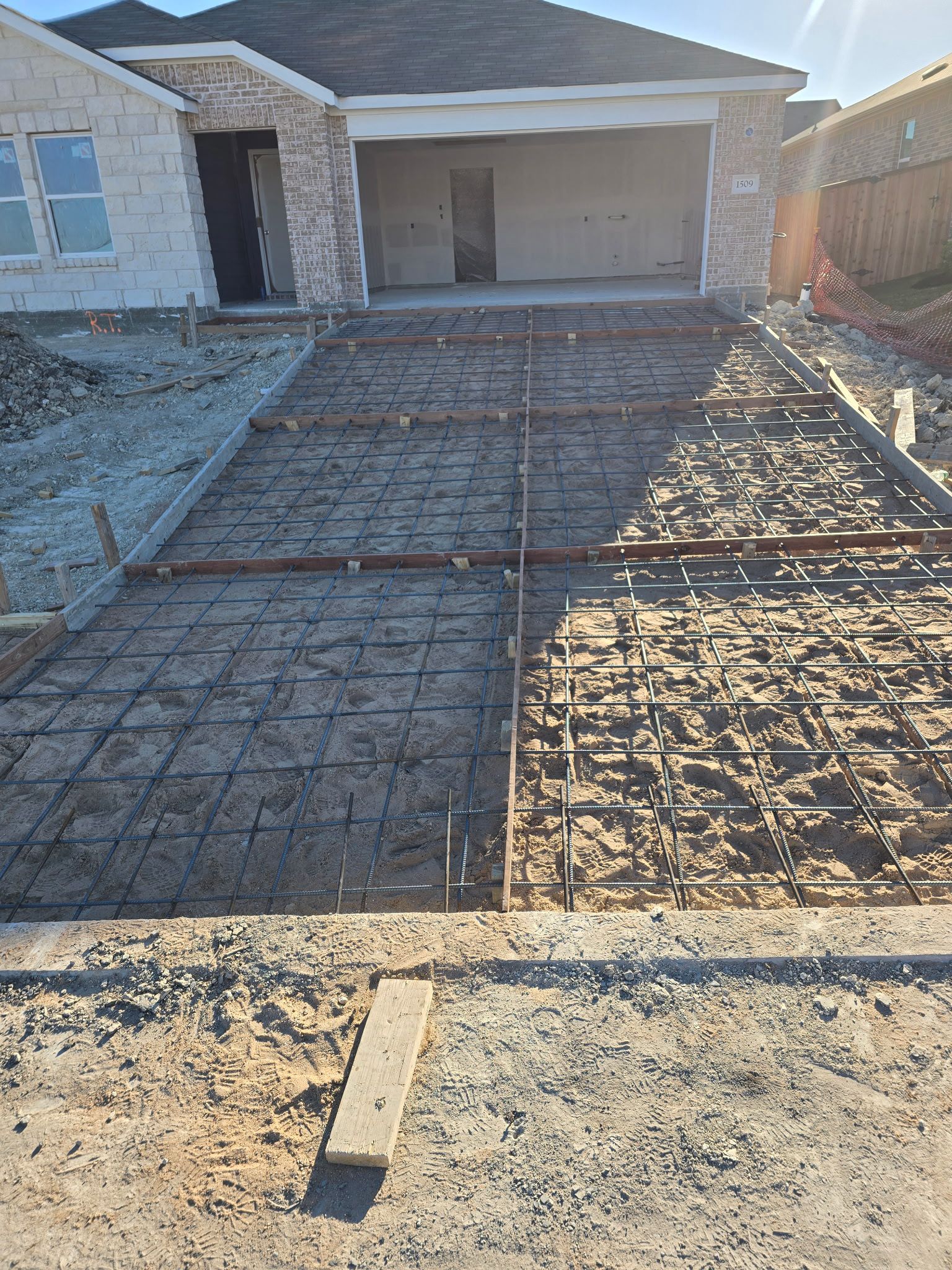 Driveway rebar reinforcement ready for concrete pour